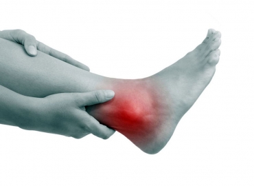 Ayak Bileği Yan Bağ Kopmaları